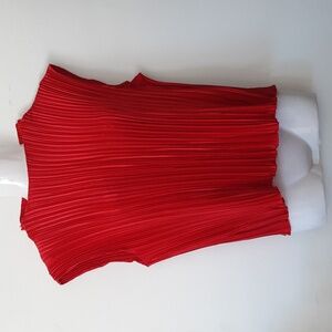 Brilliant Red Accordian Top  PTP 17"-24"
